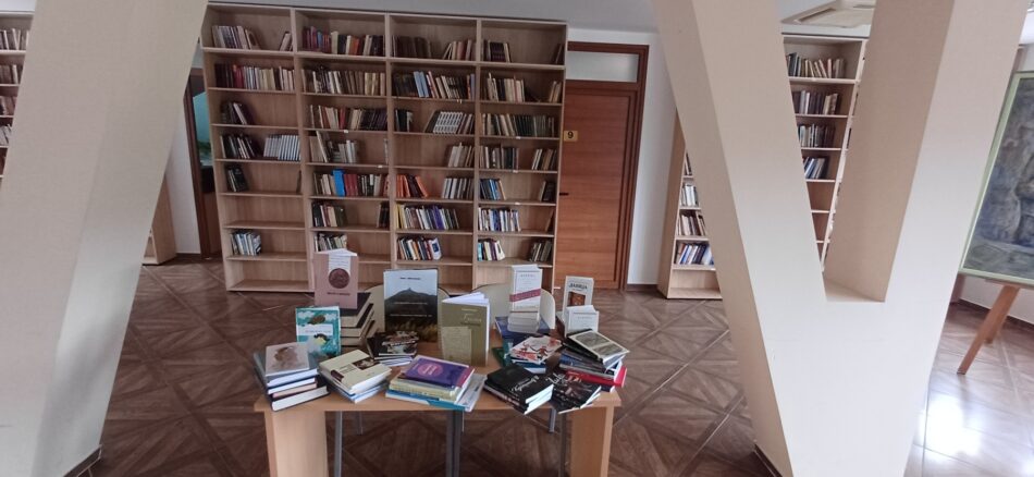 Fond Narodne biblioteke ,,Mihailo Miho Vuković” bogatiji  za 80 publikacija